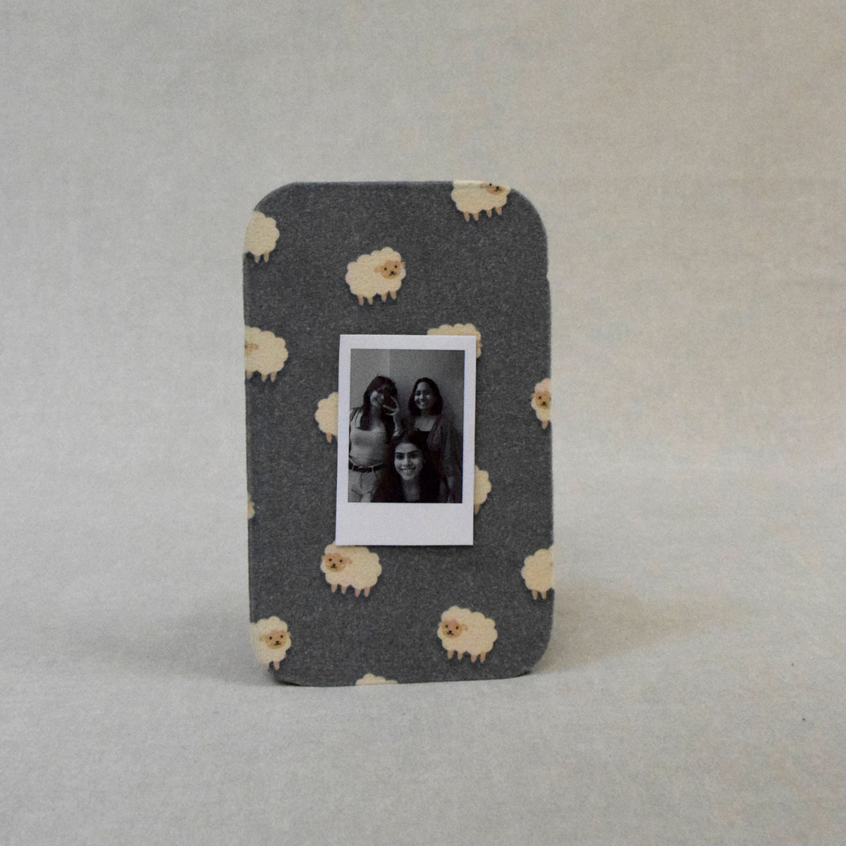 Checkered White Sheep Picboard Combo